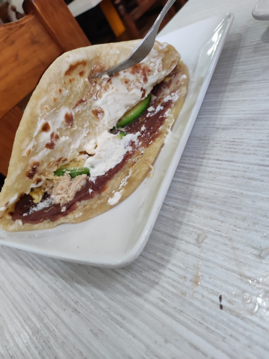 Pupuseria Camino Del Valle-9